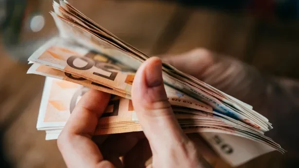 Altın Euroyu geride bıraktı