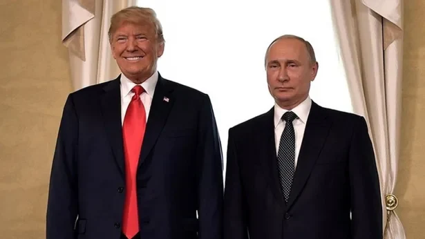 Putin, Trump ile görüşme gerçekleştirdi